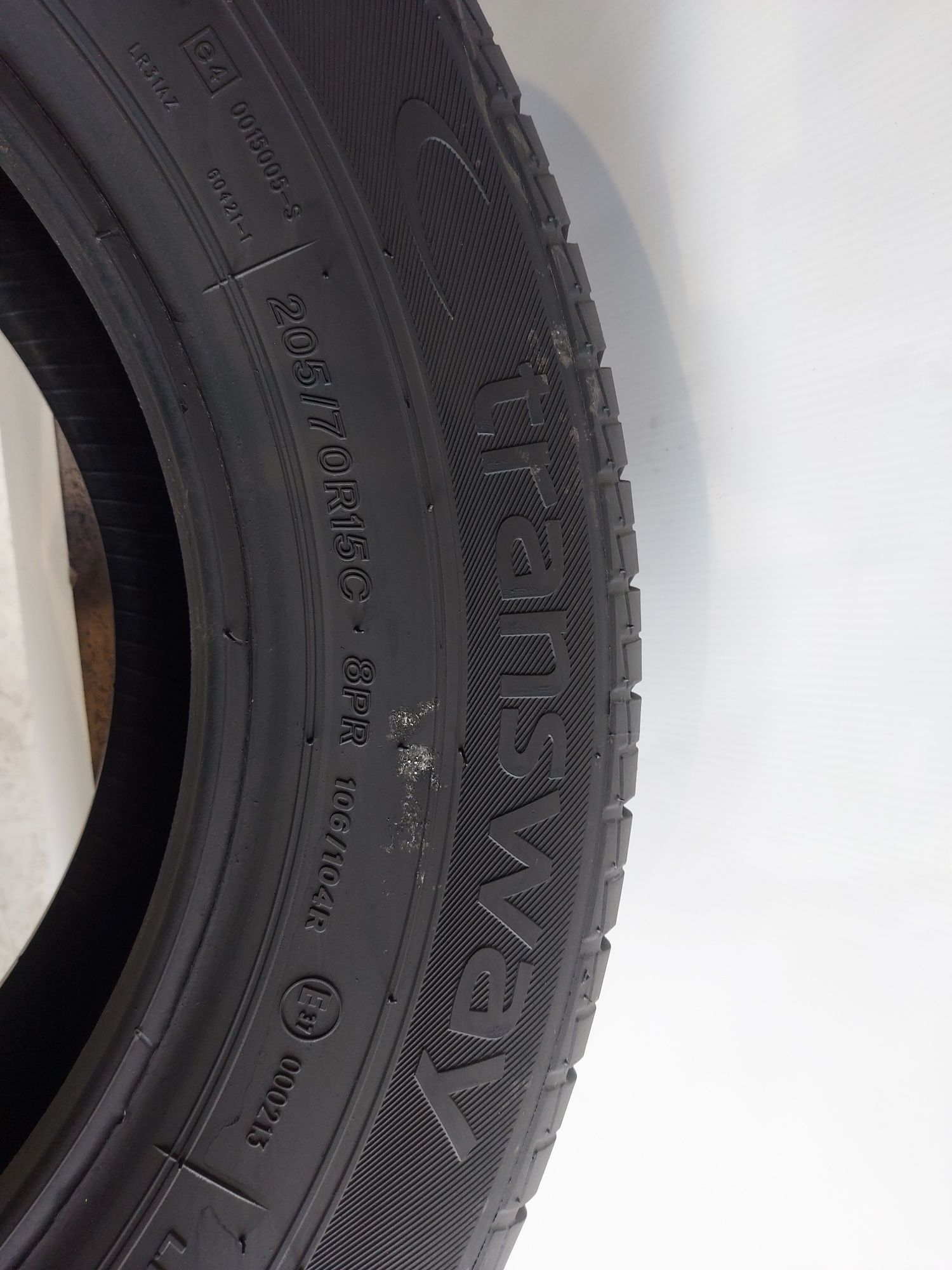 Opona pojedyncza 205/70/15 C Lassa transway 9,3 mm