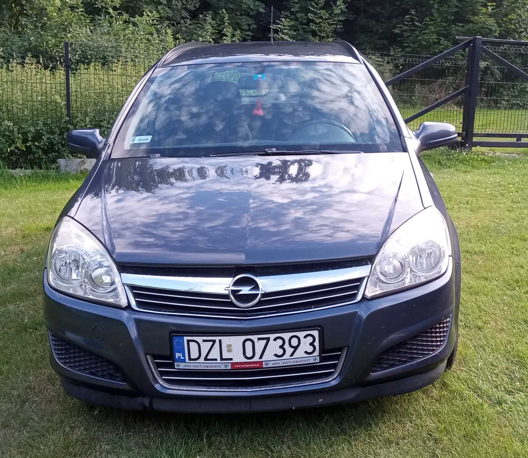 Opel Astra H 1.7CDTI - klimatyzacja