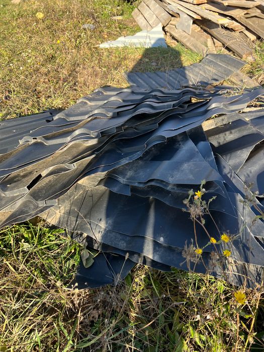 Профнастил, профнастіл великі шматки трикутники