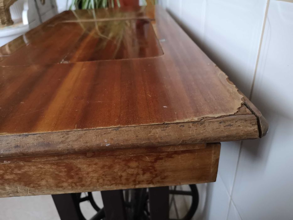 Máquina costura antiga ALFA