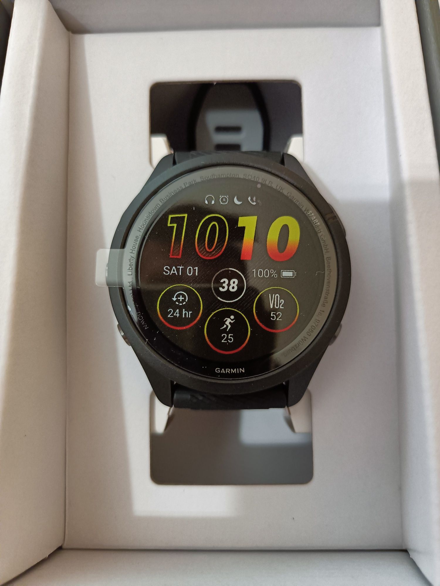 Garmin 265 forerunner 47mm amoled GPS advanced training features