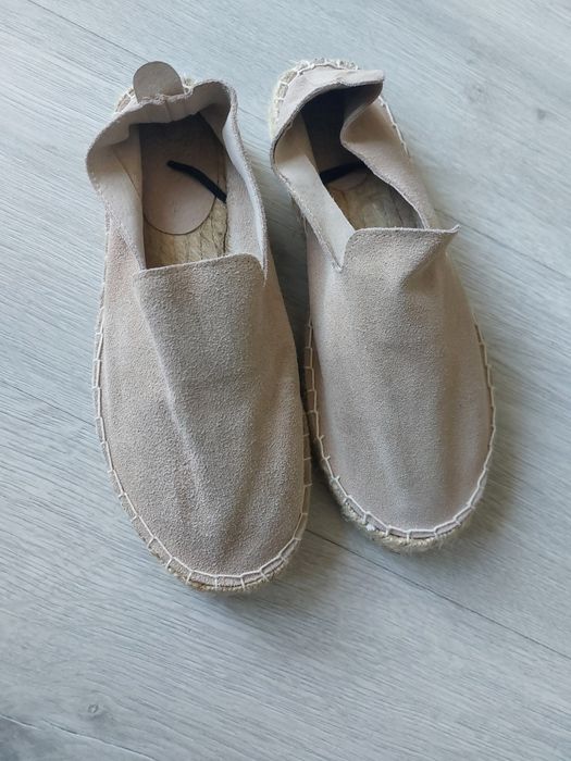 Skórzane espadryle Reserved