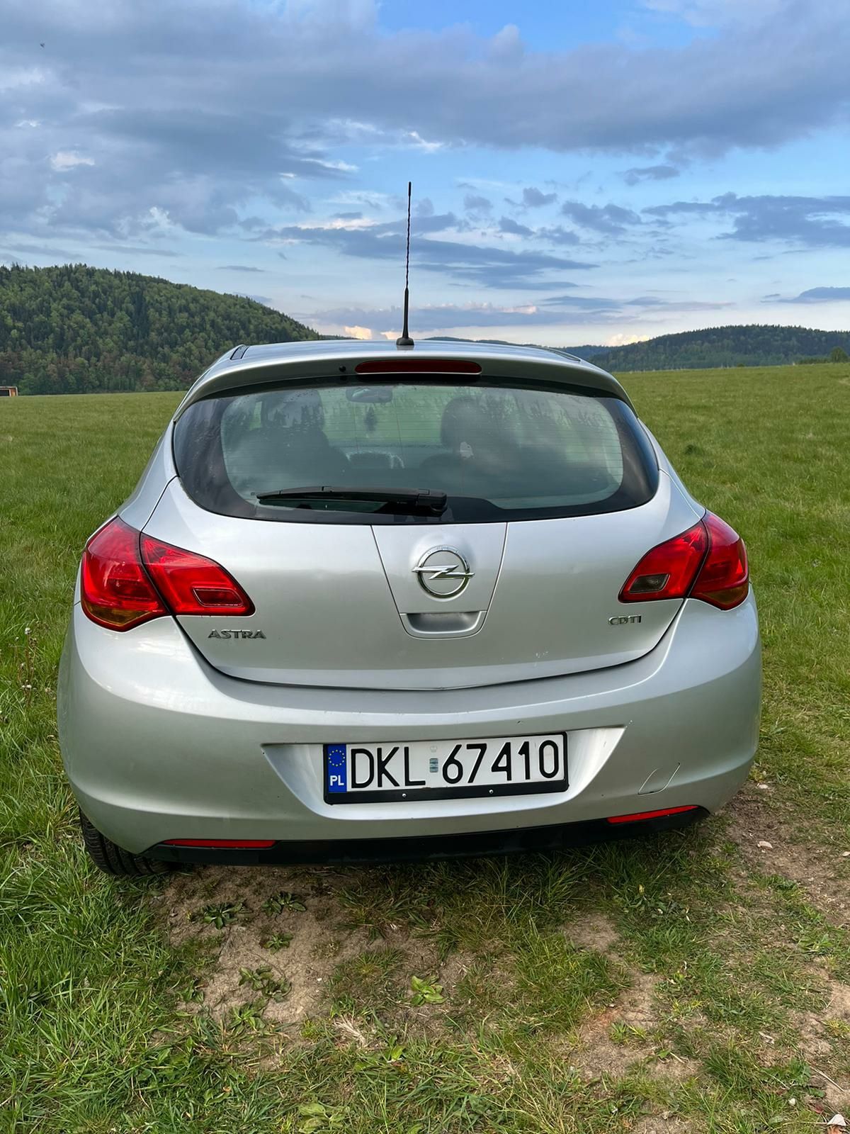 Opel astra j 1.7