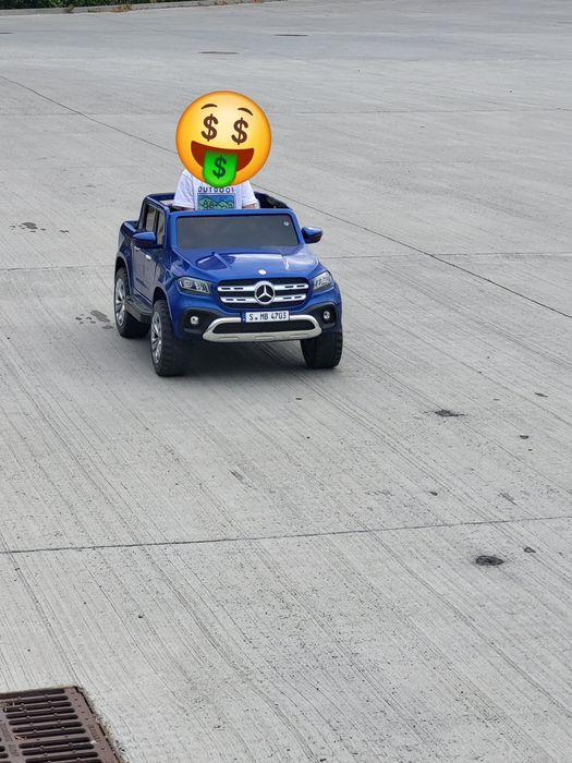 Samochód dla dzieci na akumulator MERCEDES BENZ X- CLASS PICKUP JEEP 2