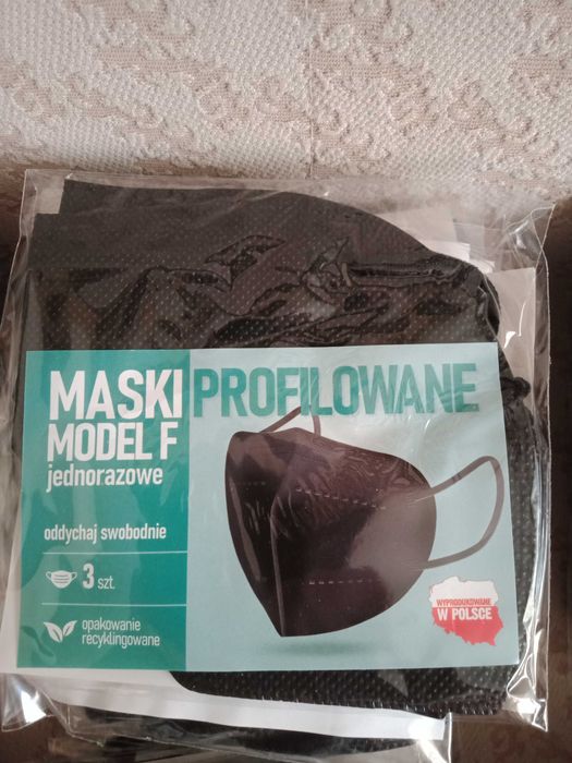 Maski profilowane model F 450 sztuk