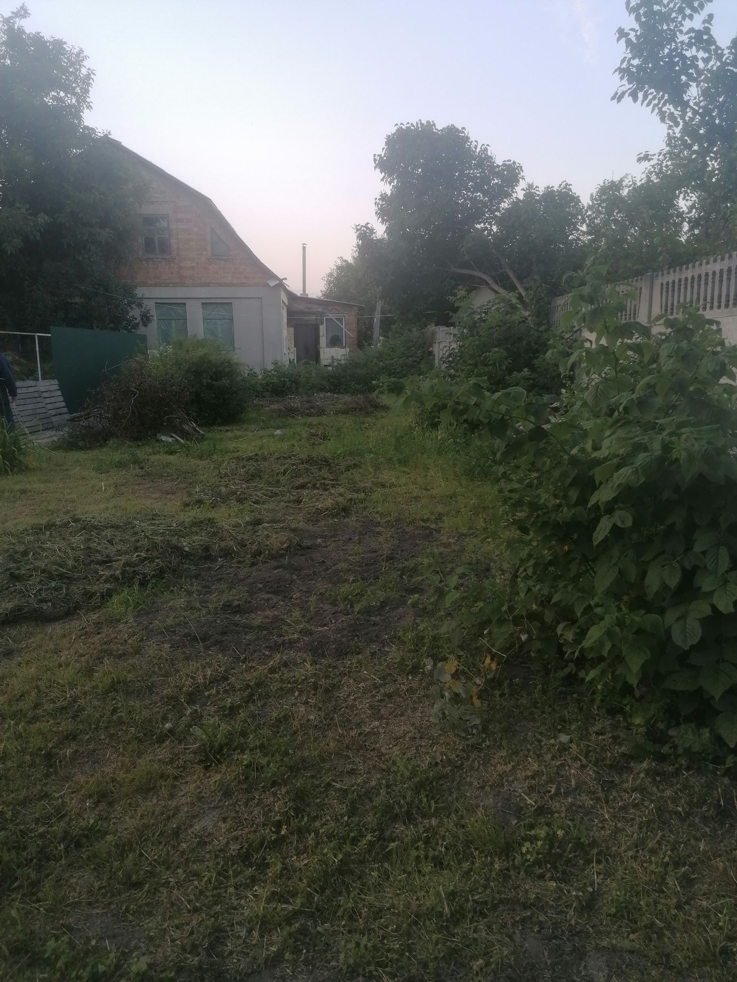 Продам свій будинок в центрі, у с. Крюківщина Київська обл.