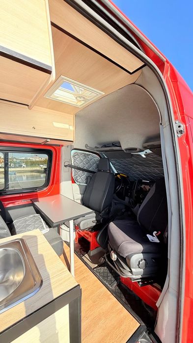 Autocaravana Em excelente estado, pronta para novas aventuras!