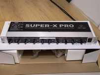 Crossover Behringer  2310 Super X Pro v2