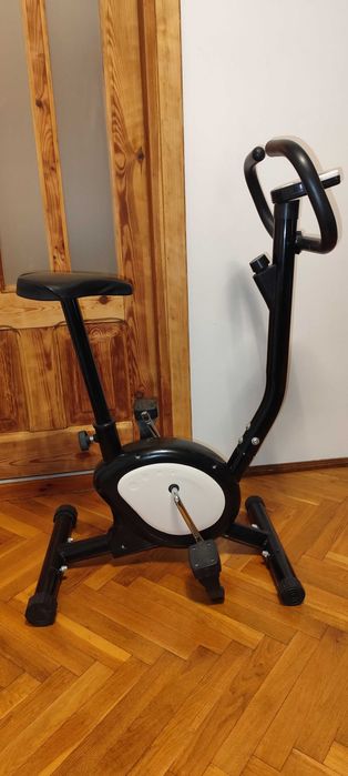 Rowerek stacjonarny do ćwiczeń