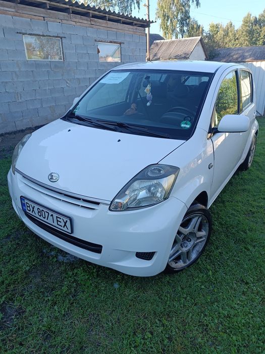 Дайхатсу Сіріон (Тойота пассо)