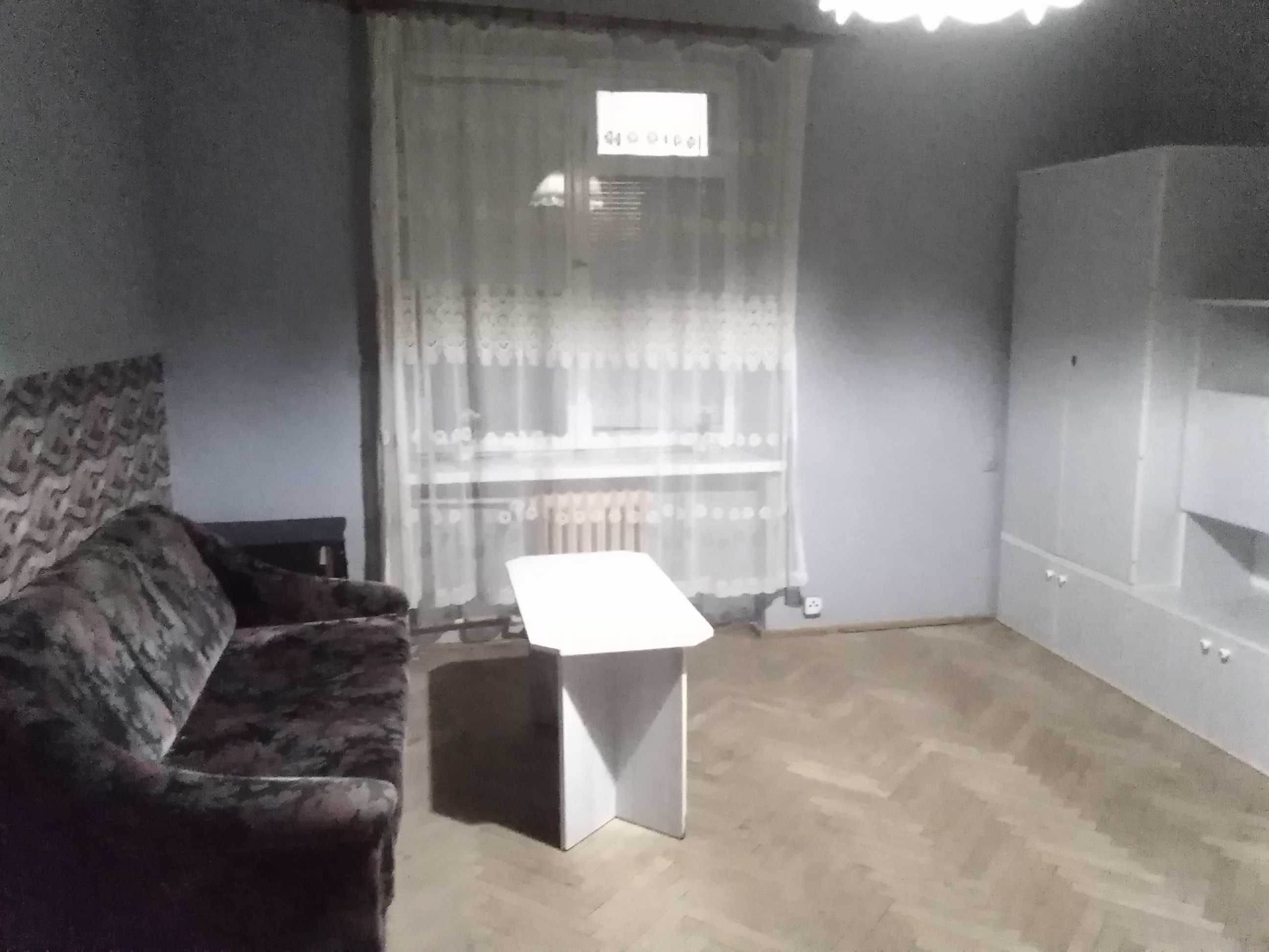37 m.kw-Duża Kawalerka Umeblowana Piętro 1  os. Milica w Skarżysku