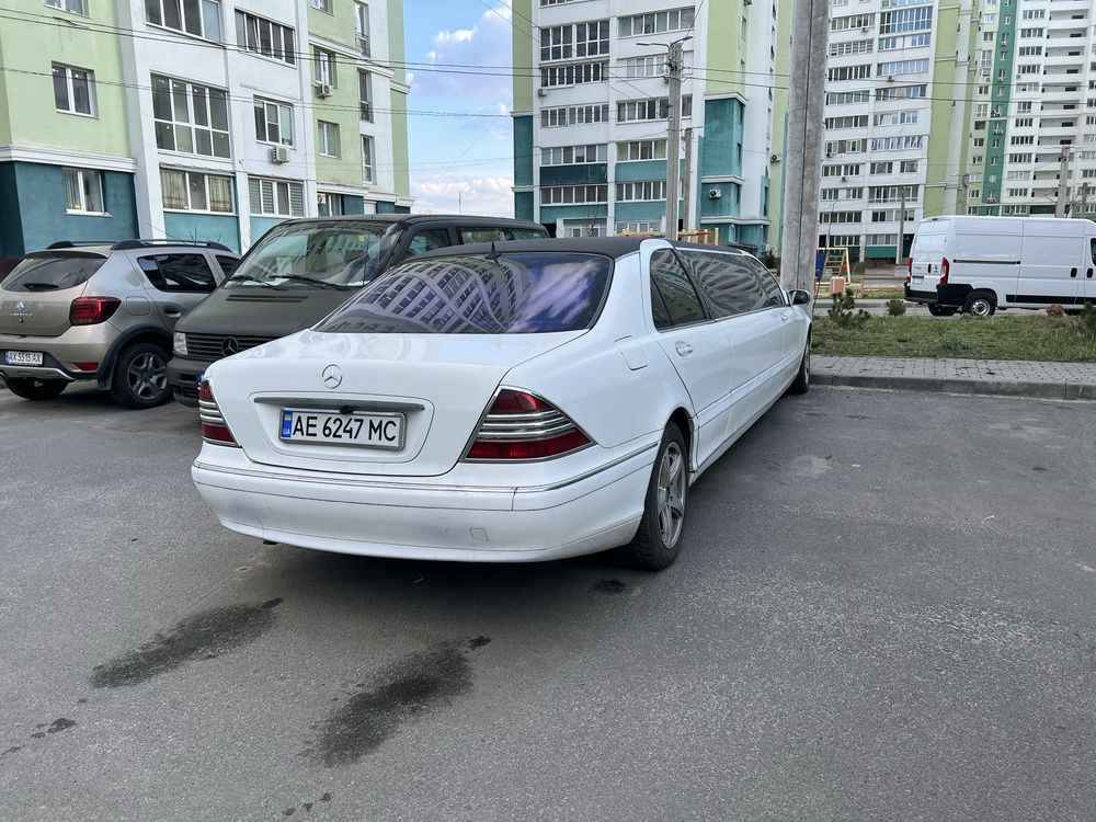 Продам лімузін мерседес