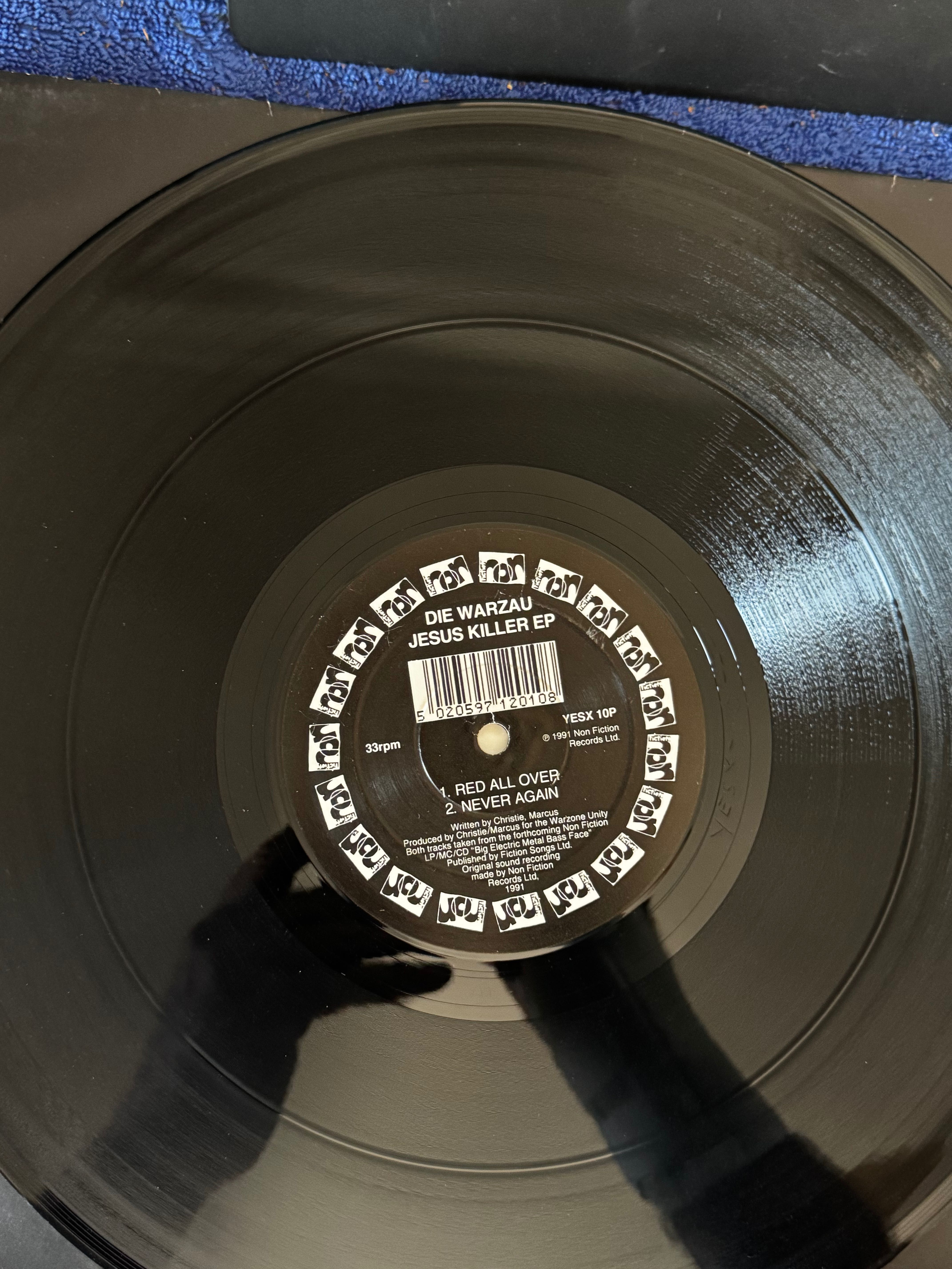 DIE WAZAU - Never again EP. Vinyl, 12", 33