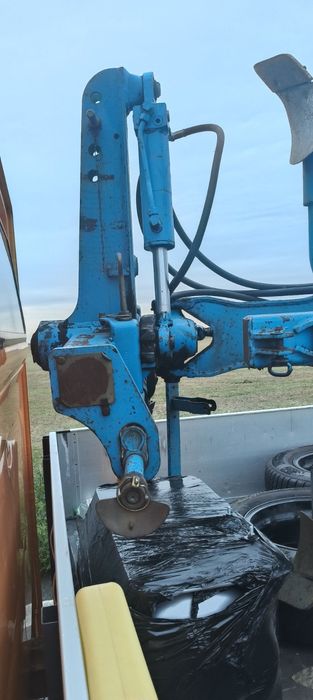 Продам плуг оборотний Lemken opal 110 3+1