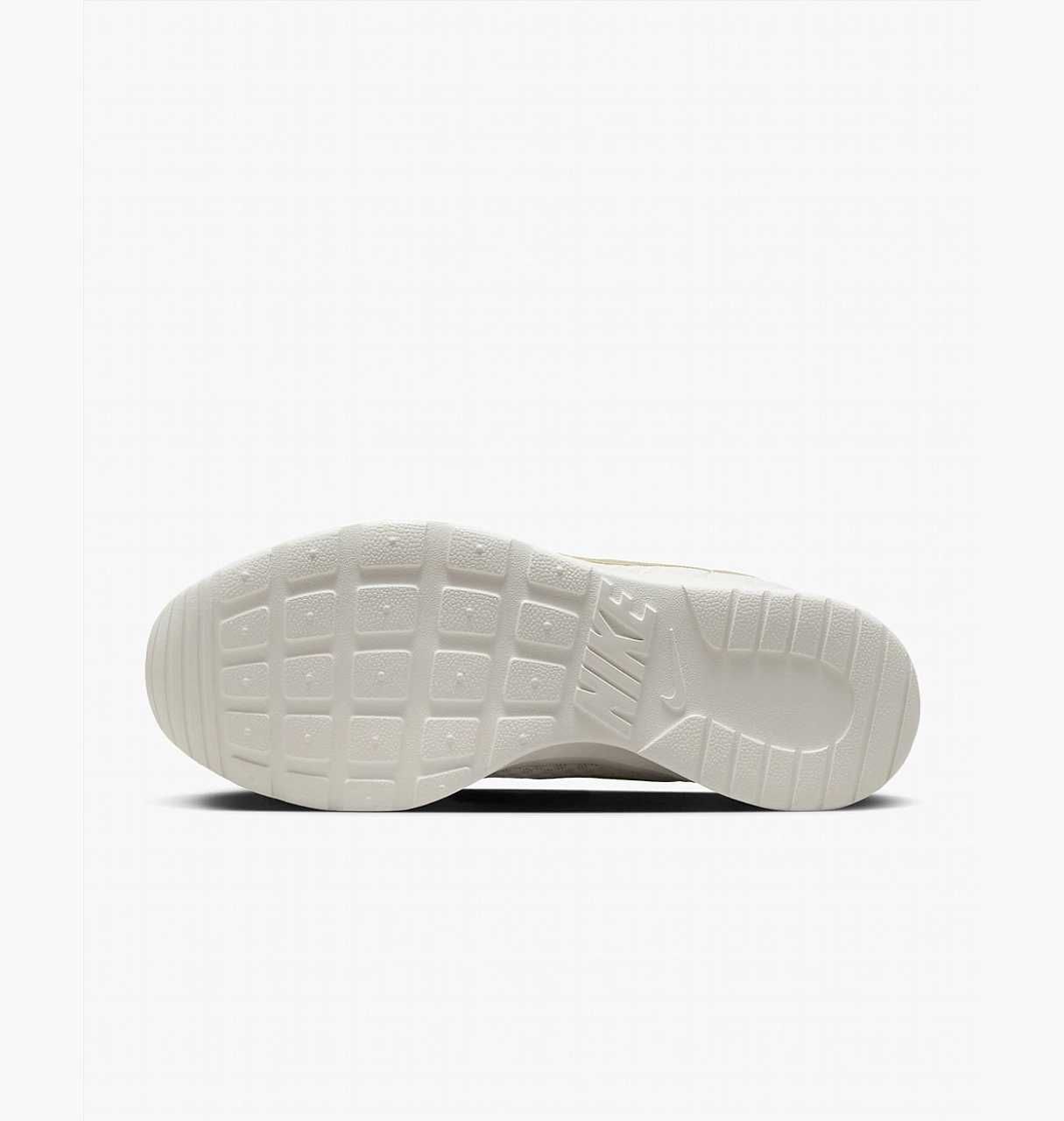 Оригінал! Кросівки Nike TANJUN FLYEASE DV7786-006 EUR 38.5 EUR 39