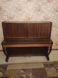 Продам пианино Отрада