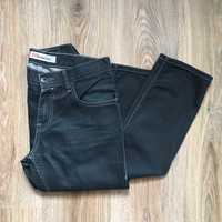 LEVIS 513 skinny leg jeansy męskie czarne basic 30x32 ciemny granat