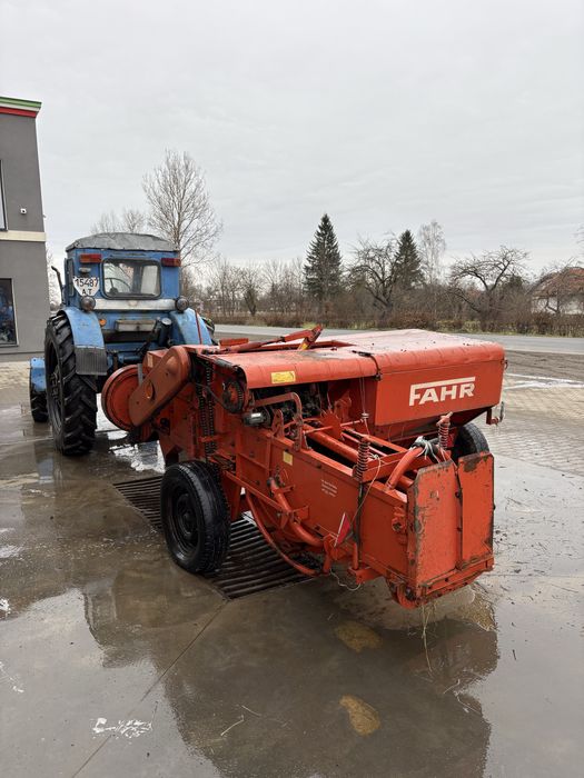 Продам трактор Т-40 і прес FAHR