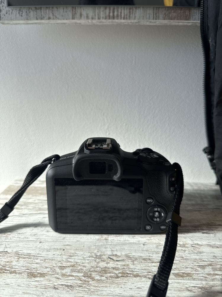 Canon eos R100 de origem