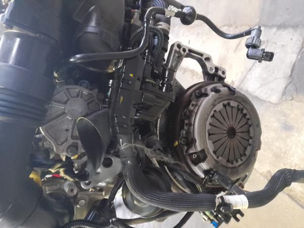 Motor completo PEUGEOT 208