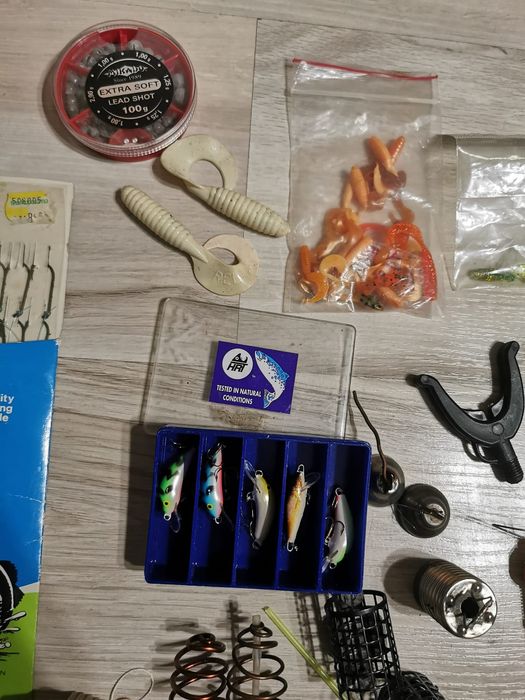 Duży mega zestaw sprzęt wędkarski
