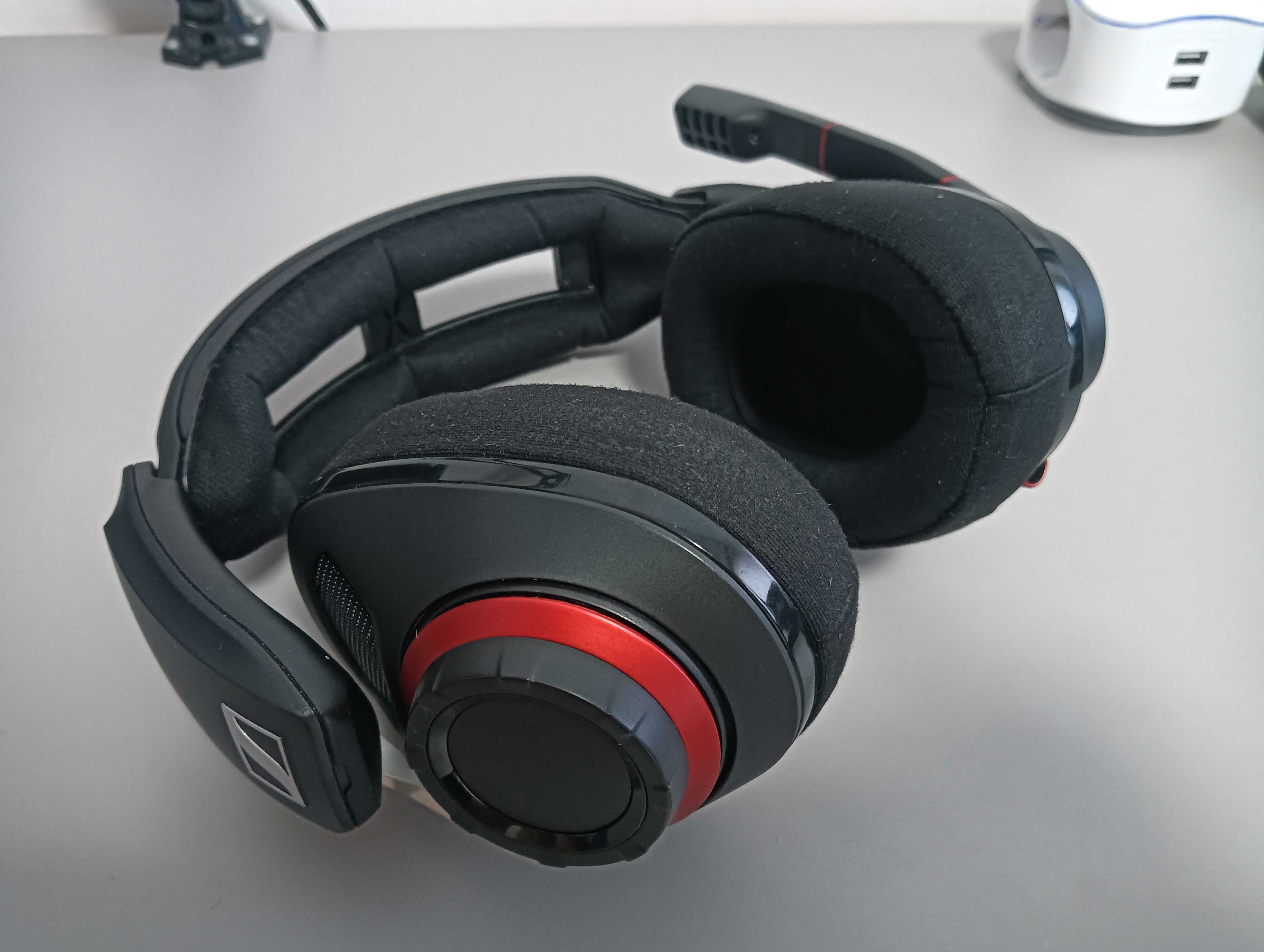 Vendo Conjunto: Headset Sennheiser GSP 500 + Amplificador GSX 1000