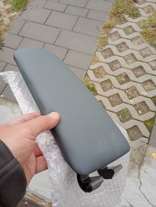 Podłokietnik audi a4 b6 klapka podłokietnika