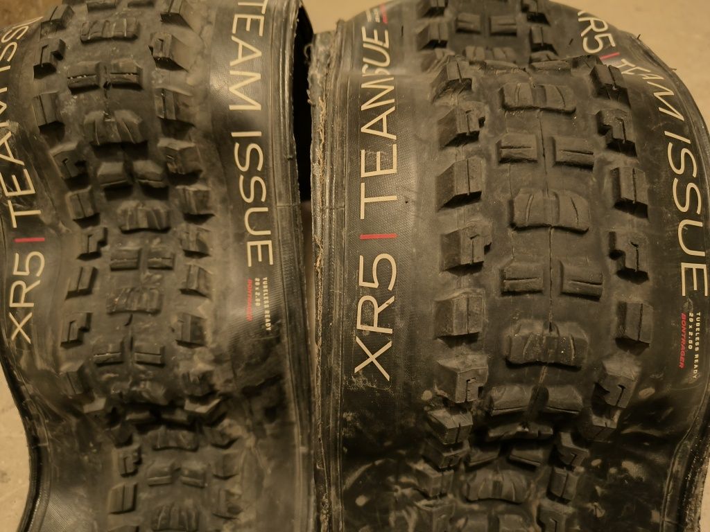 2 opony Bontrager XR5 Team Issue 29 x 2,5