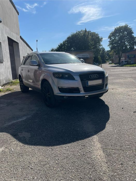 Audi q7 3.0 7osobowe