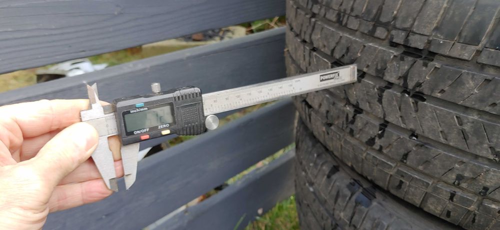 Opony bridgestone ecopia HL 422 plus 225/55 R19 99H M+S