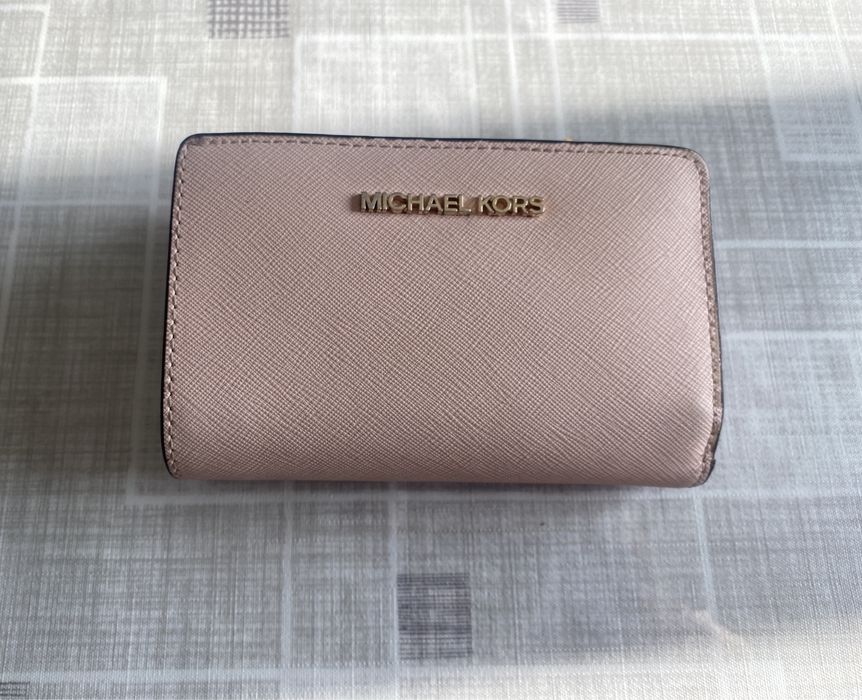 Portfel MICHAEL KORS oryginał różowy Jet Set Travel skóra skórzany
