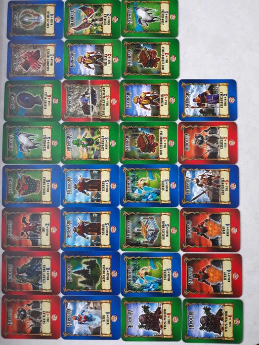 Karty Lay's HEROES IV - nieużywane, z klasera - 30 sztuk.