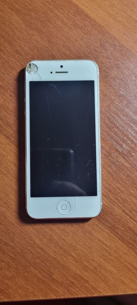Iphone 7 и Iphone 5