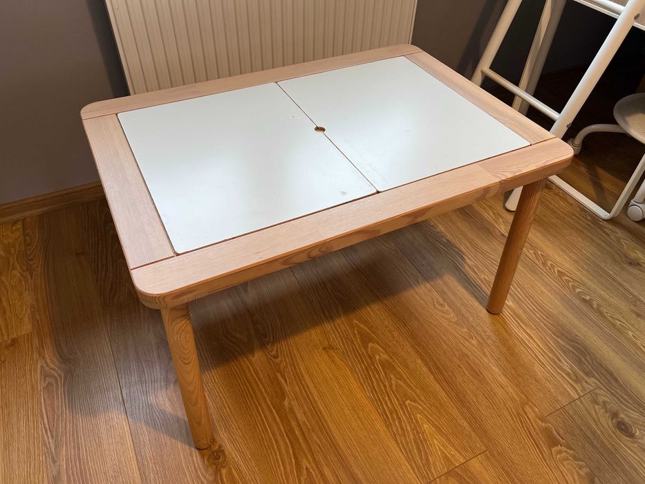 Stolik dziecięcy IKEA Flisat