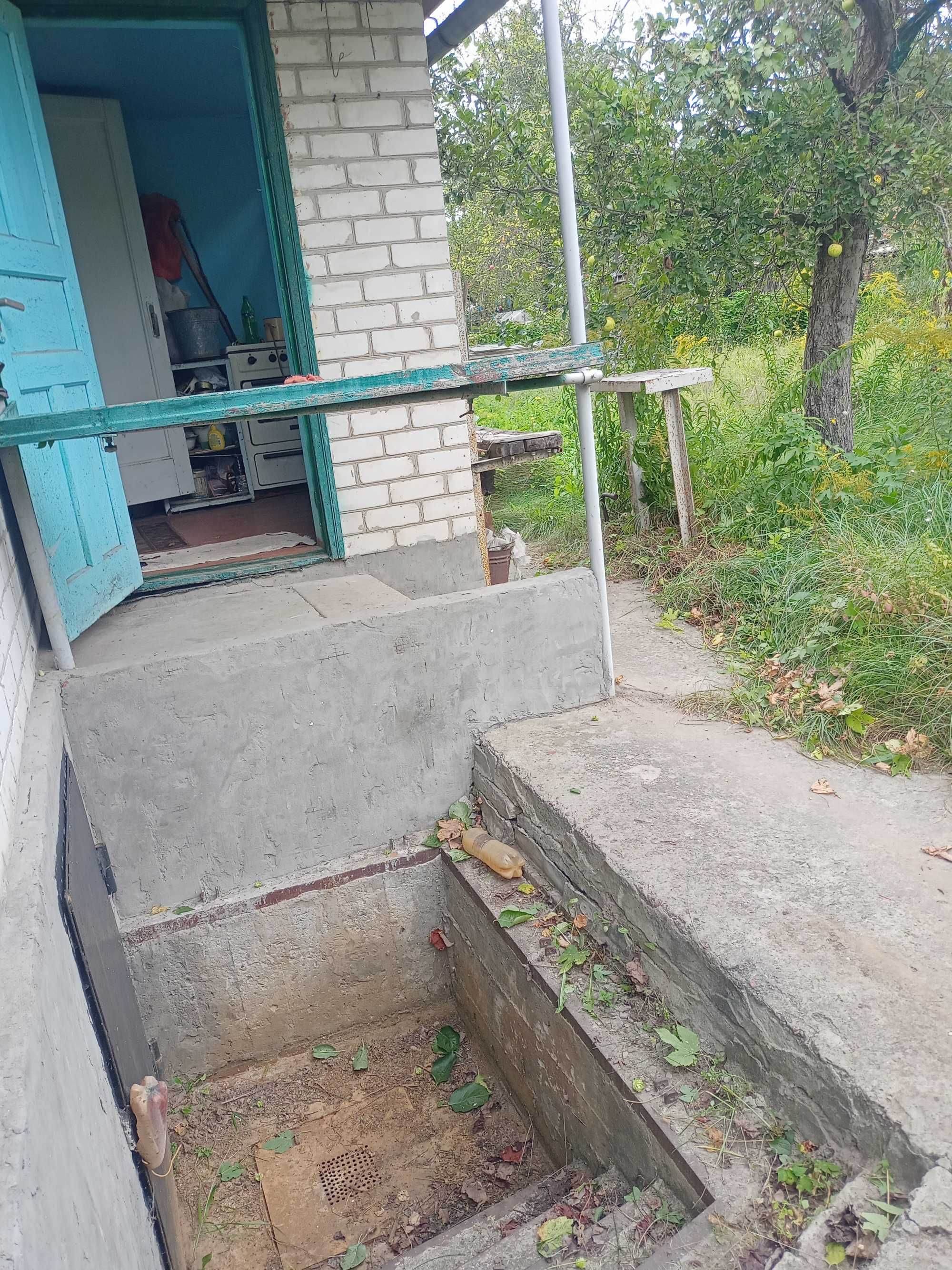 Оренда. Дачний будинок з садибною ділянкою, р-н Півці, с/т Зарічне