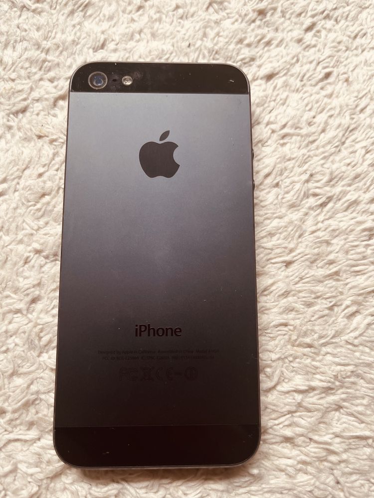iPhone 5 czarny 16 GB