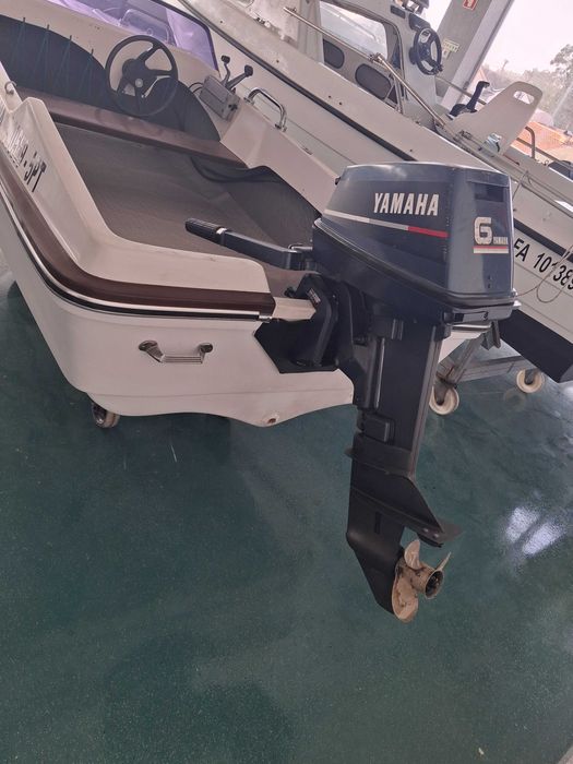 Barco VIMAR 320 com o motor YAMAHA 6HP