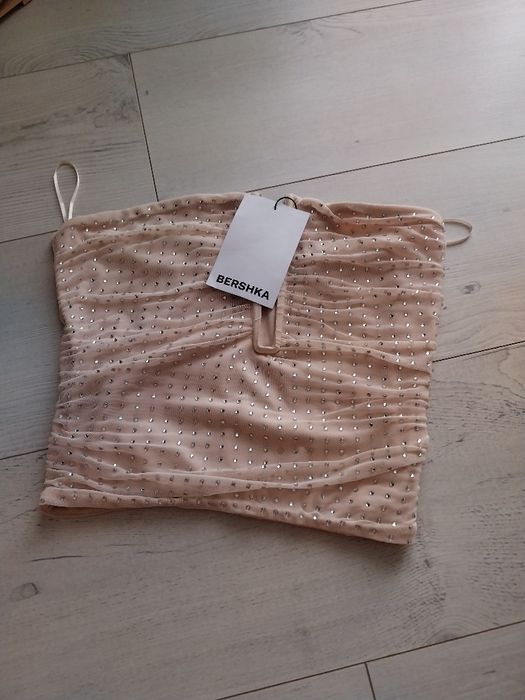 Bershka top cekiny v suwak