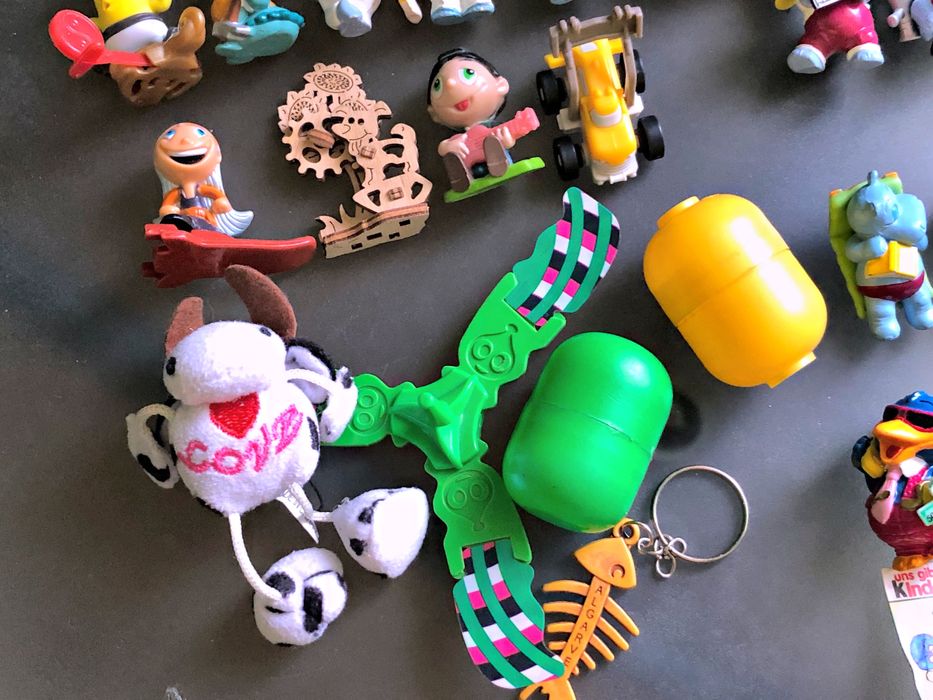 40 шт Kinder Surprise (Ferrero) 1992-1997: Бегемотики, пташки та інші