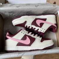 Жіночі Кросівки Nike sb dunk low Burgundy