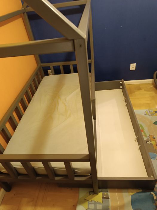 Łóżko drewniane, domek dla dziecka 160x80