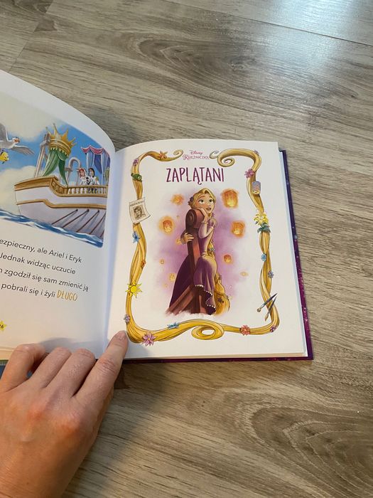 2 książeczki z motywem Disney