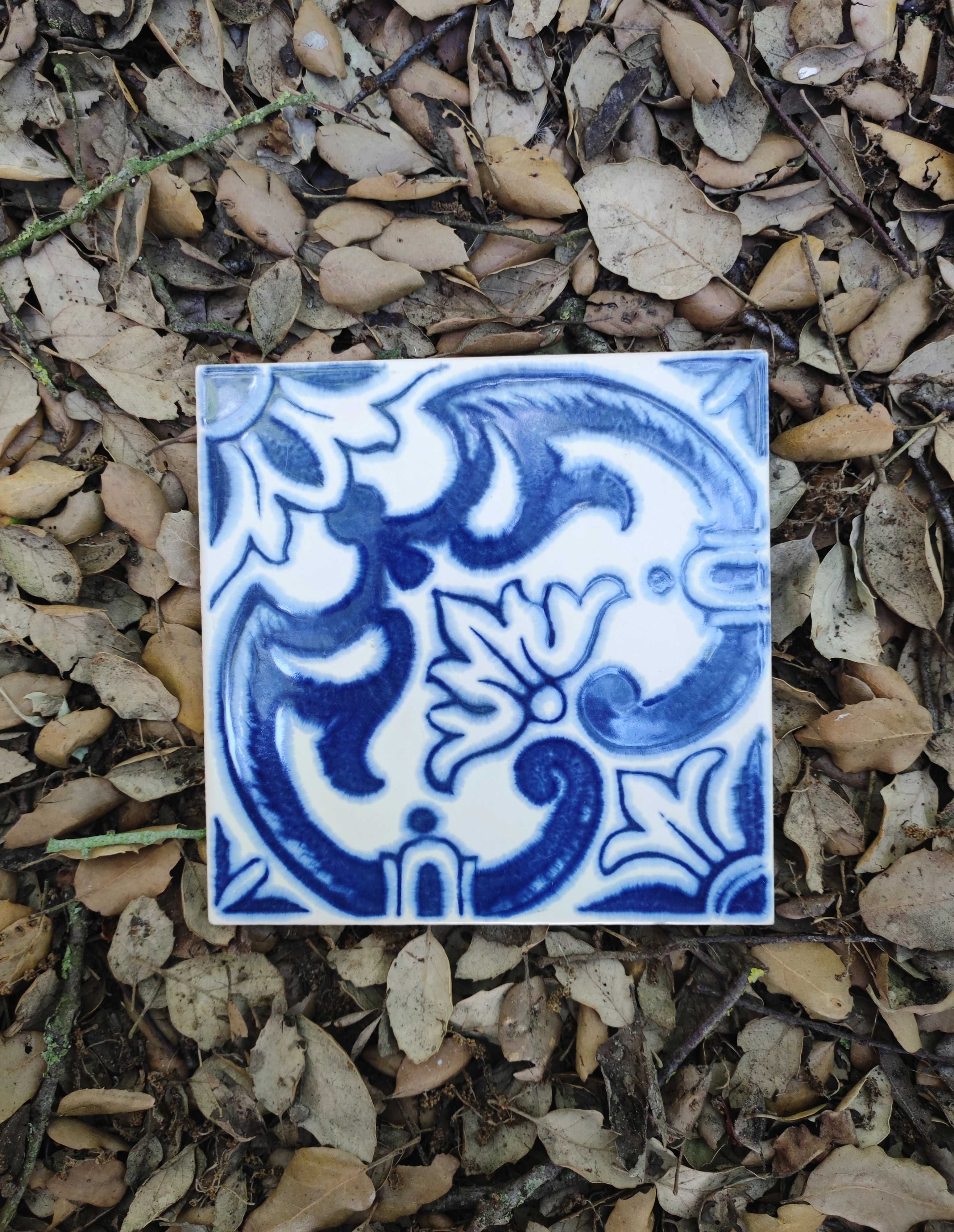 Azulejo antigo Cerâmica Decocer Ílhavo