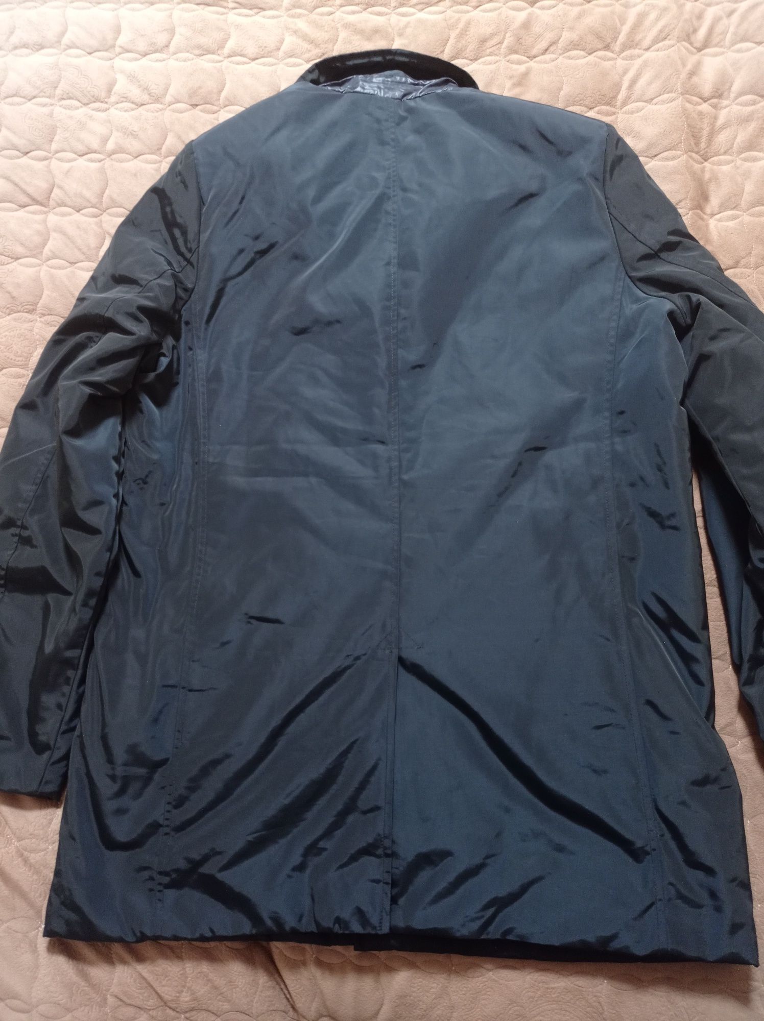 Куртка шикарної чкості, розмір 50-52-54