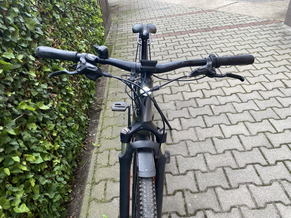 Rower elektryczny trekkingowy Specialized Vado Turbo