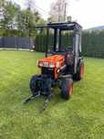 Traktorek Kubota B7400