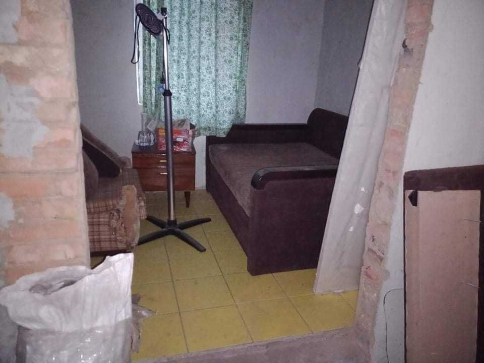 Продається земля в селі з 2 будинками. Село Бобрица, Черкаской обл.