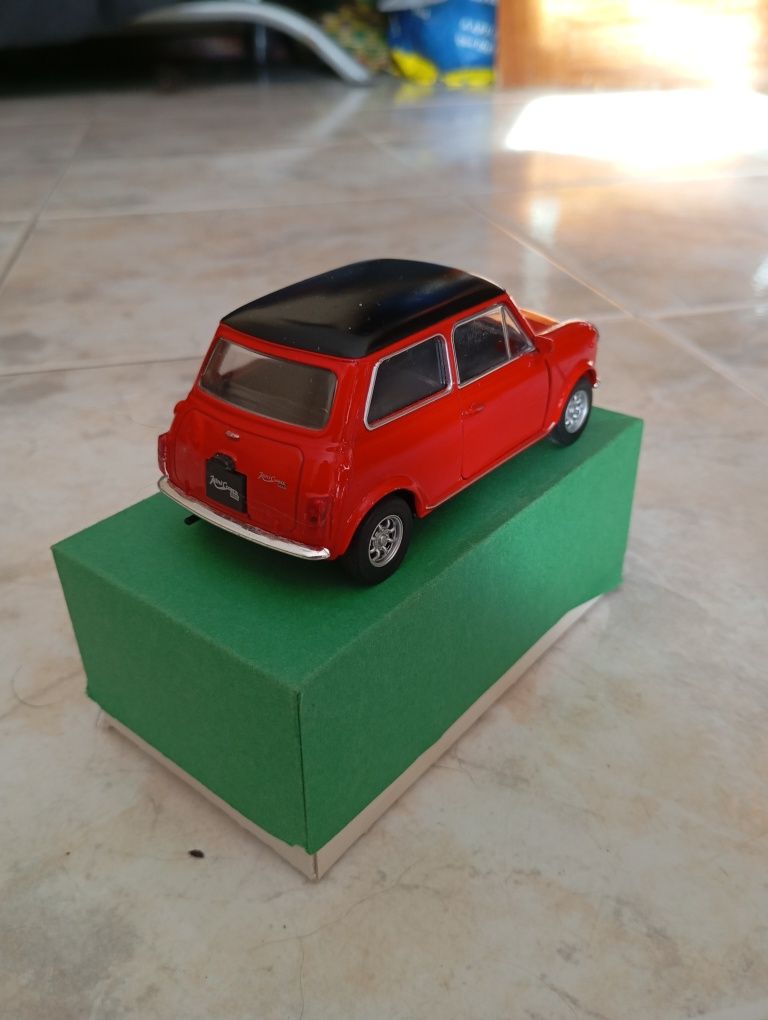 Mini Cooper 1:43 de coleção