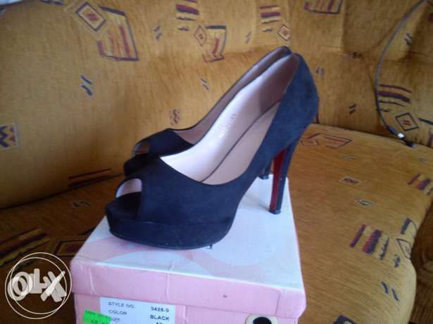 buty na obcasie roz.40