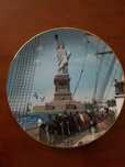 Prato Estatua LIBERDADE NEW YORK "EMIGRANTES" 25 cm diam - novo